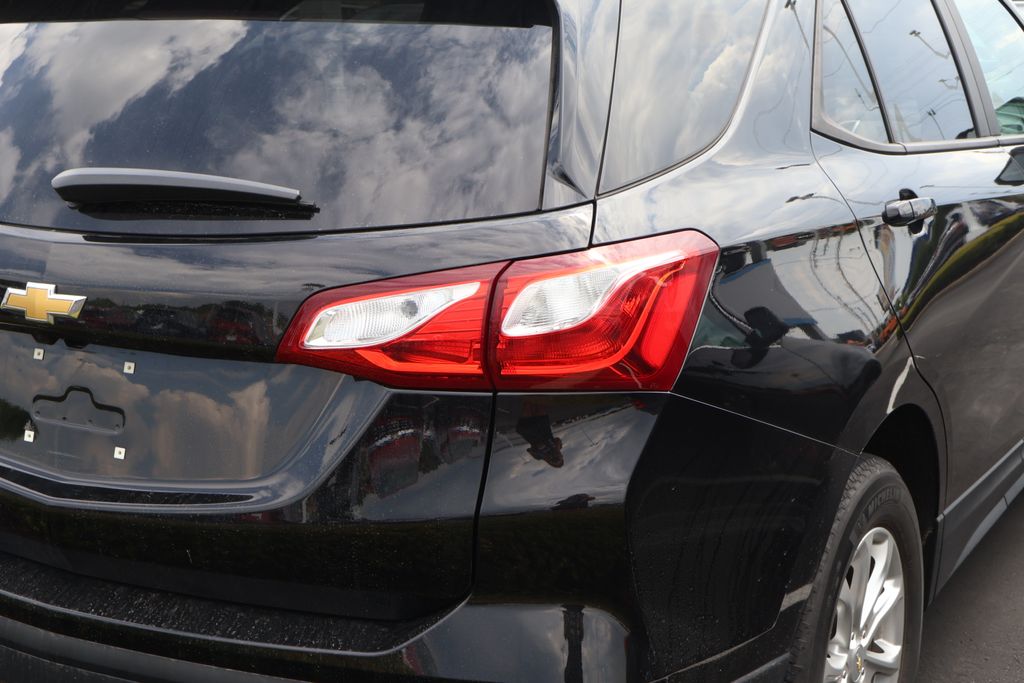 Thumbnail: 2020 Chevrolet Equinox - 8