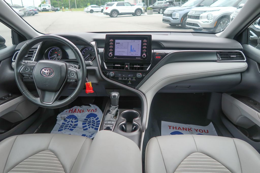 2023 Toyota Camry SE AWD