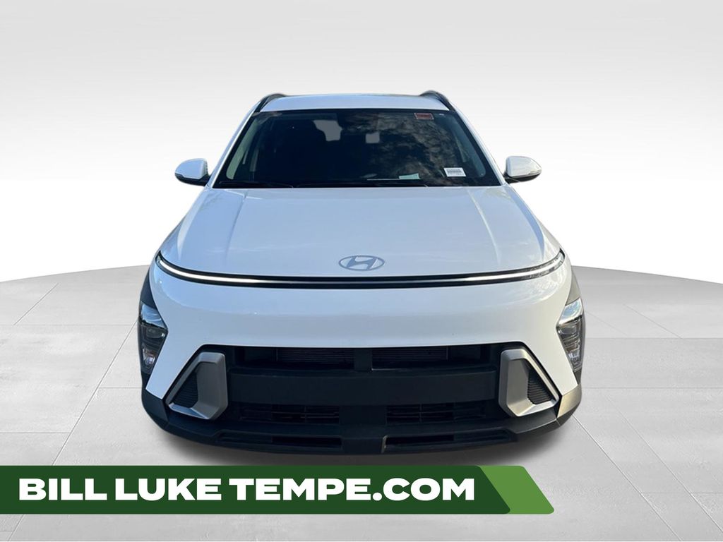 White 2025 Hyundai Kona SUV / Crossover All-Wheel Drive Continuously Variable Transmission