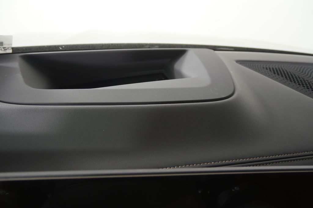 Thumbnail: 2026 BMW X5 - 20