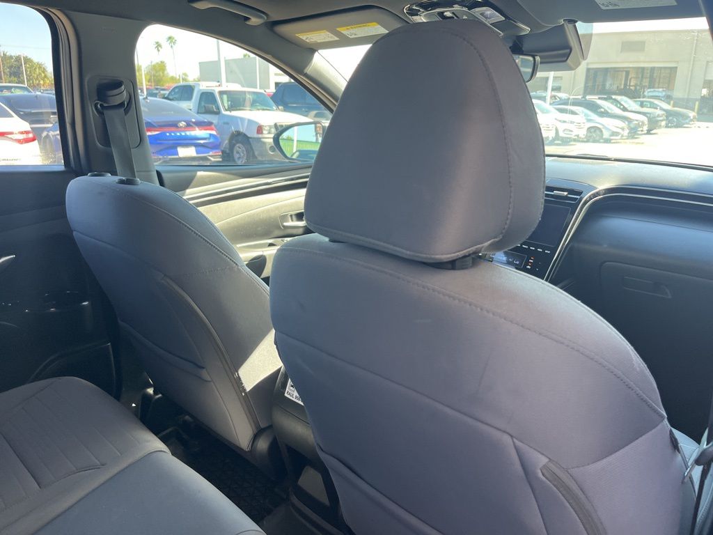 Thumbnail: 2023 Hyundai Santa Cruz - 17