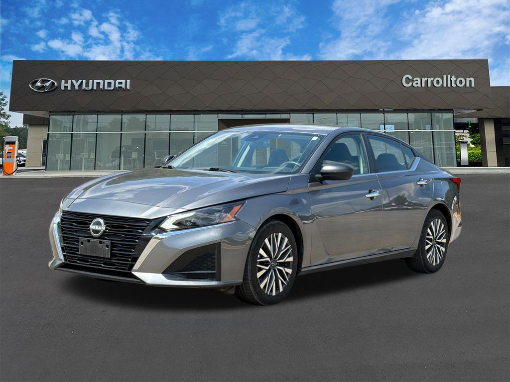 2025 Nissan Altima