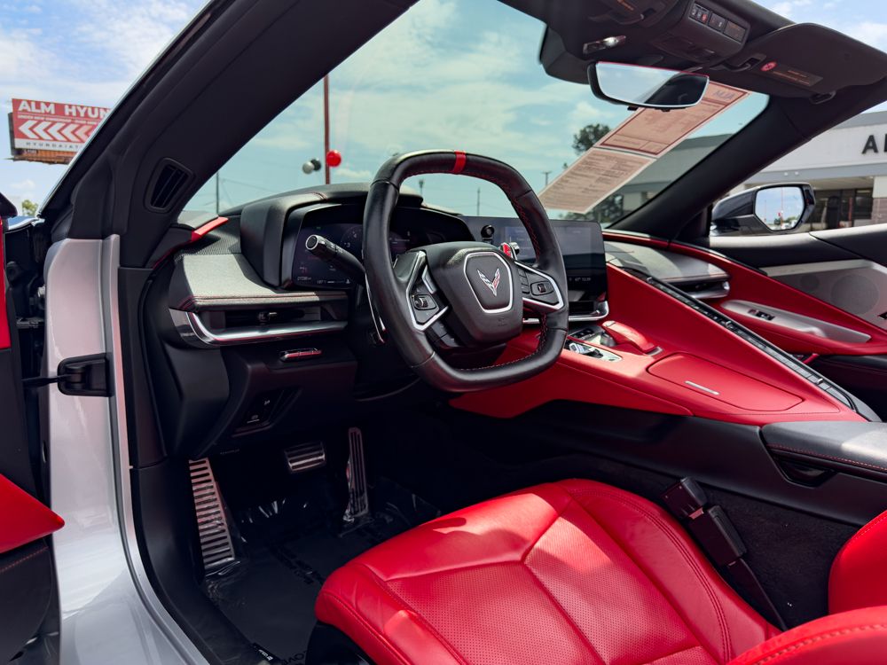 Used 2020 Silver Chevrolet Stingray image 24