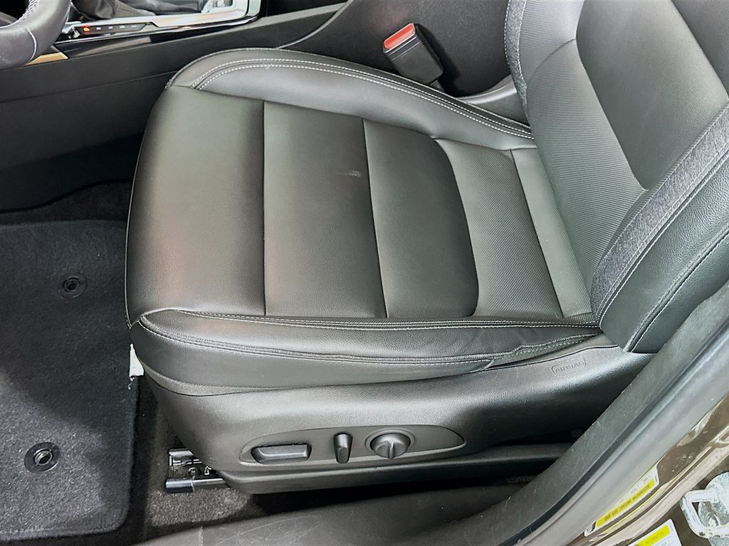 Thumbnail: 2021 Chevrolet TrailBlazer - 19