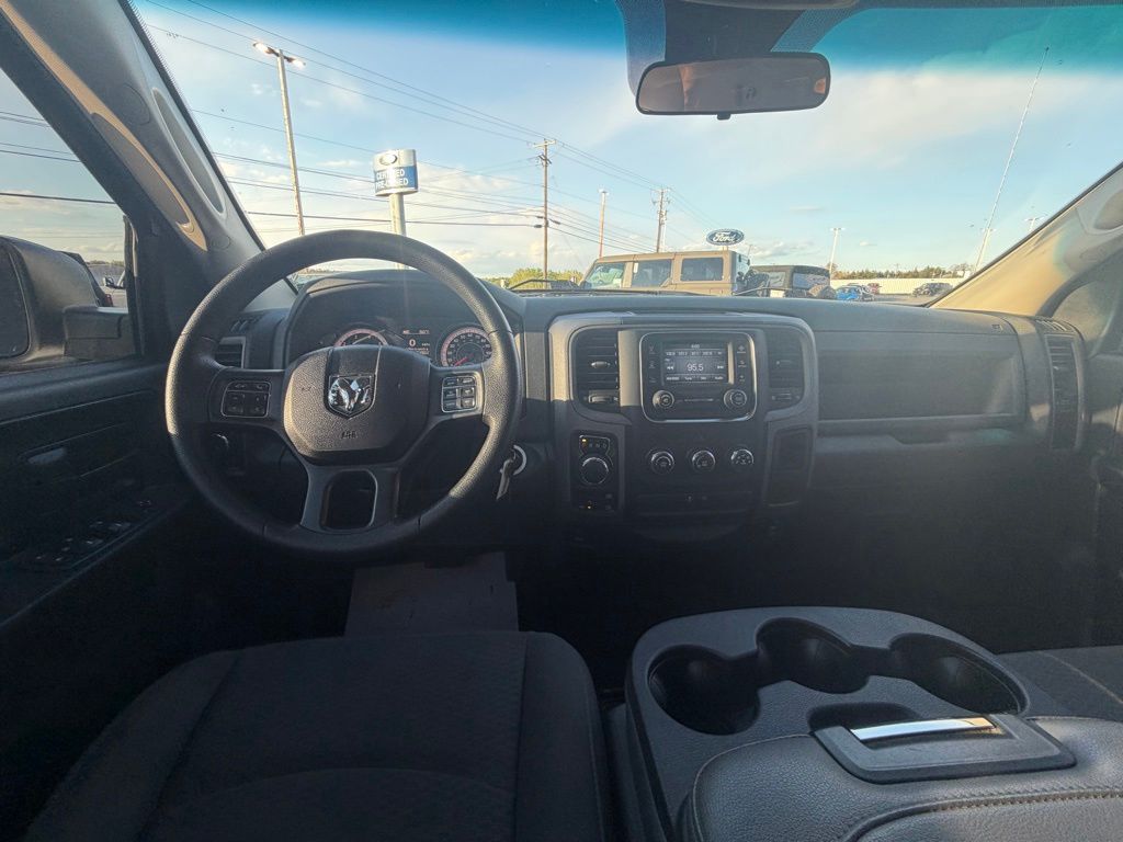 2017 Ram 1500 Express - 10