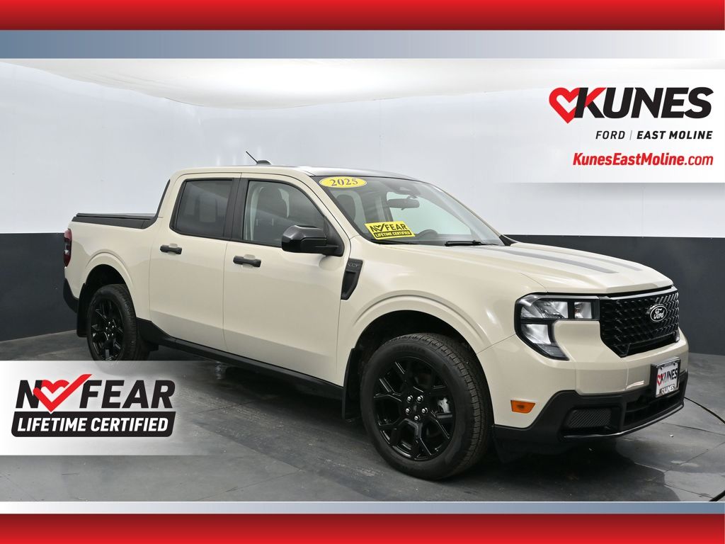 Desert Sand 2025 Ford Maverick XLT SuperCrew AWD Pickup Truck All-Wheel Drive 8-Speed Automatic