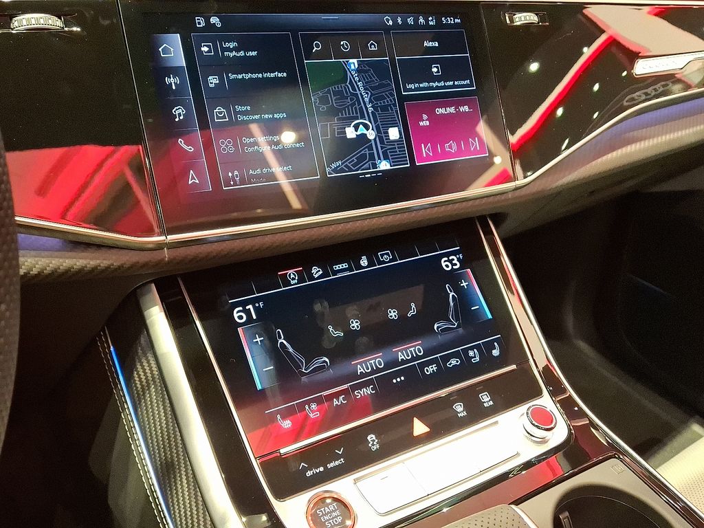 Thumbnail: 2026 Audi SQ8 - 12