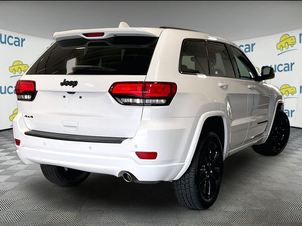 2018 Jeep Grand Cherokee — photo 6