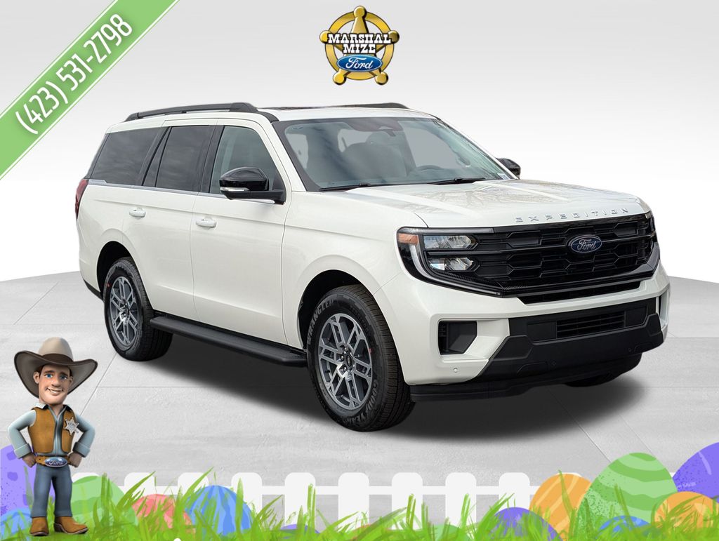Star White Metallic Tri-Coat 2025 Ford Expedition Active RWD SUV / Crossover 4X2 Automatic