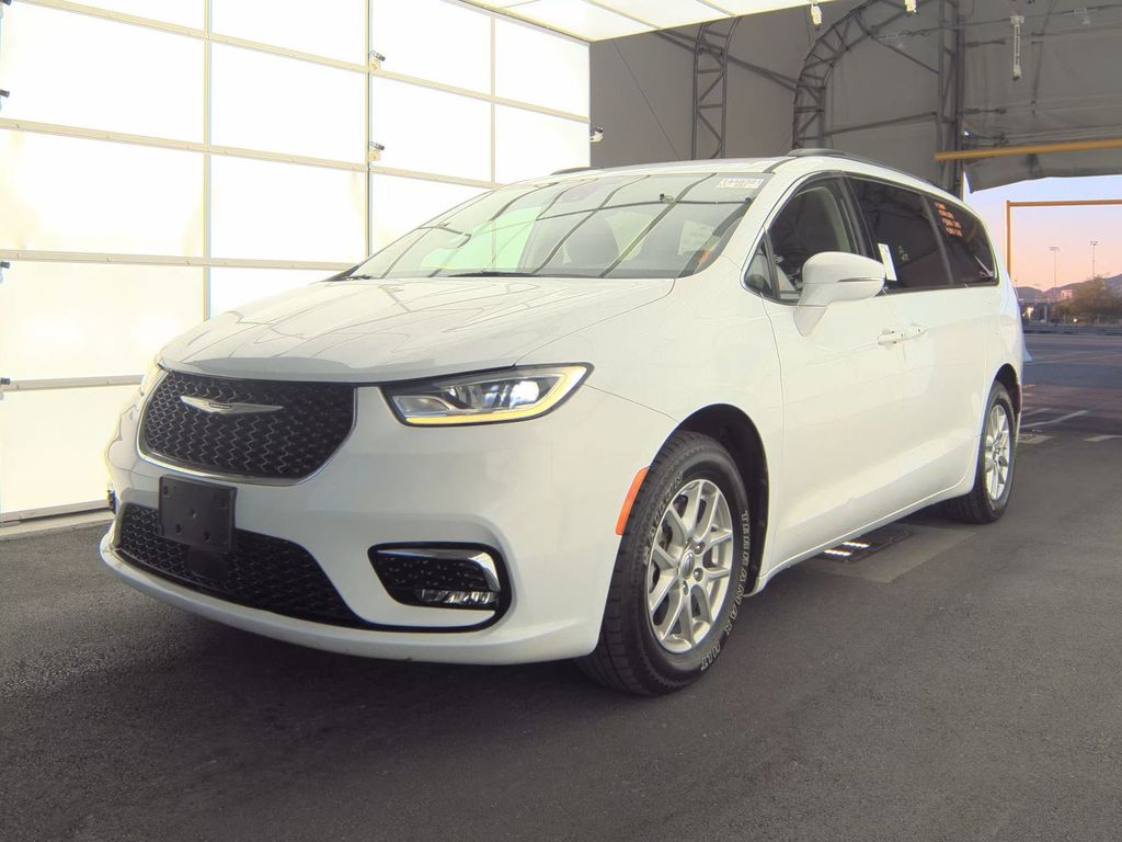 2022 Chrysler Pacifica Touring L
