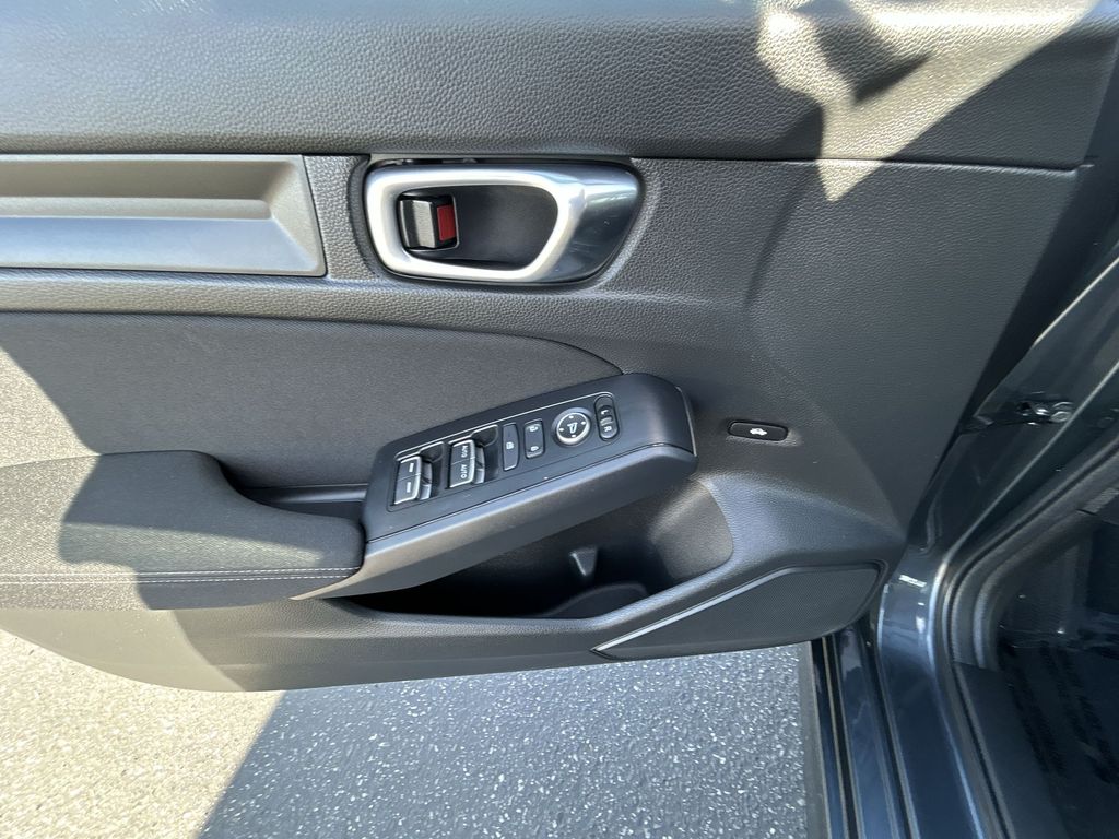 Thumbnail: 2024 Honda Civic - 13