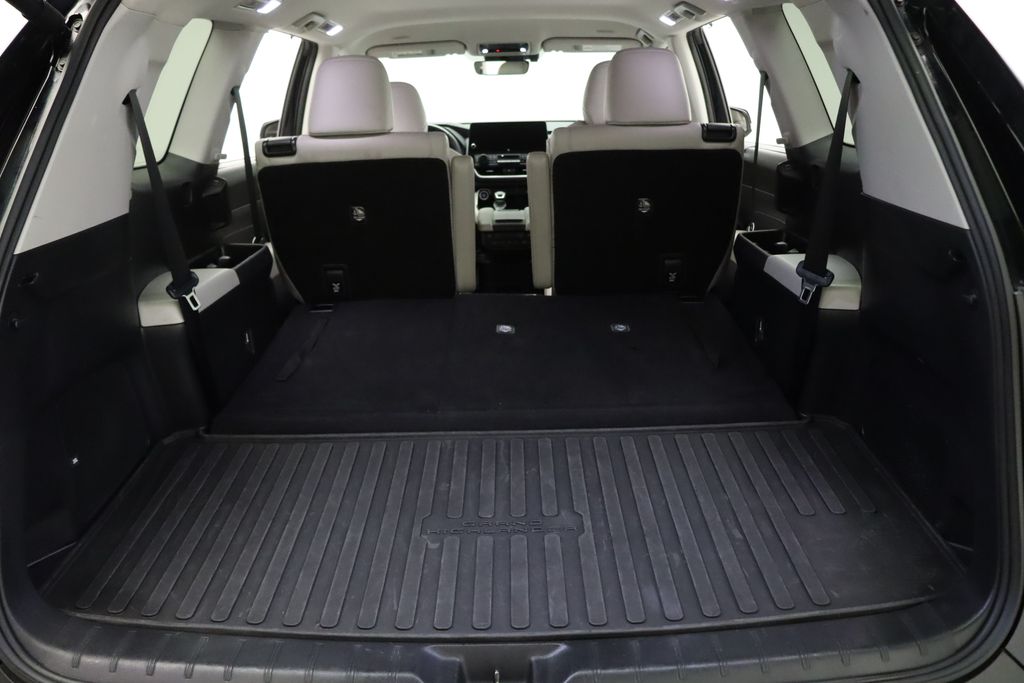 2024 Toyota Grand Highlander Limited 22