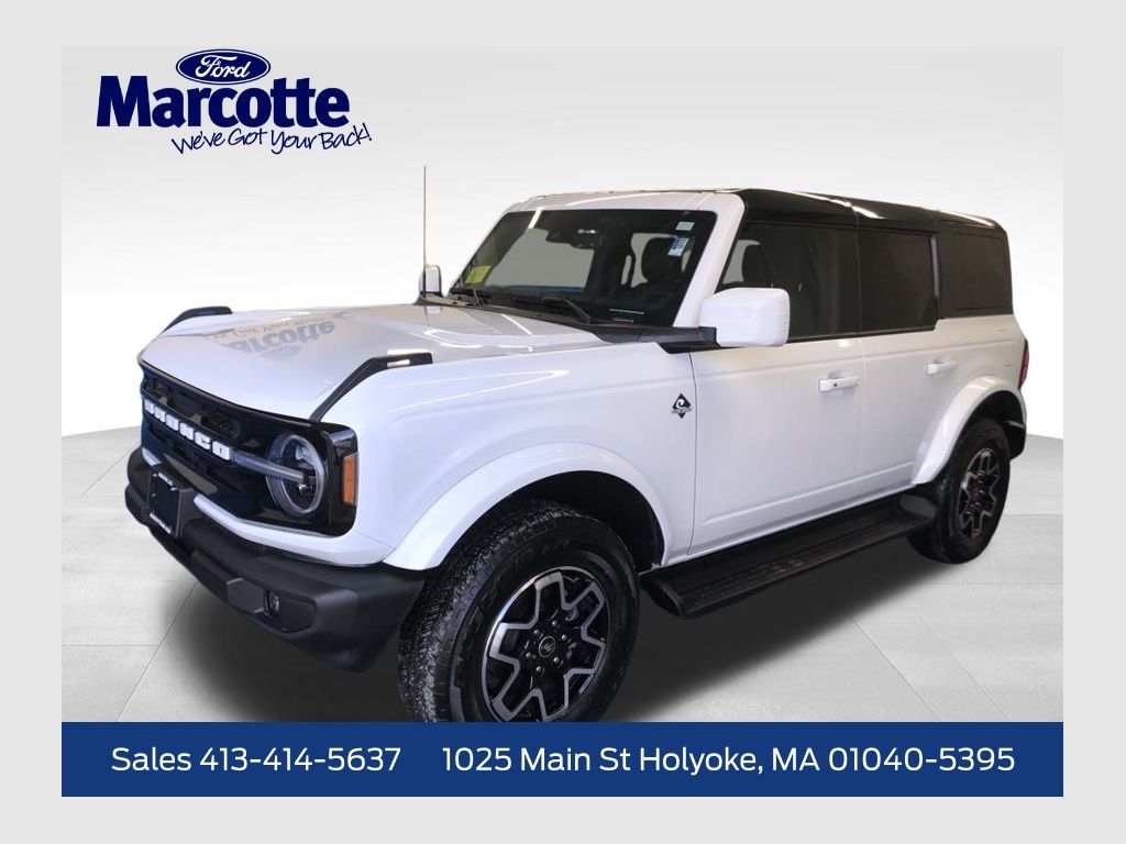 2025 Ford Bronco Outer Banks 4-Door 4WD