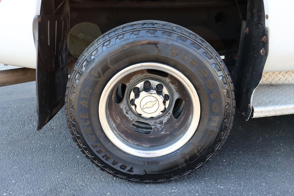 used 2002 Chevrolet Silverado 3500 car, priced at $11,500