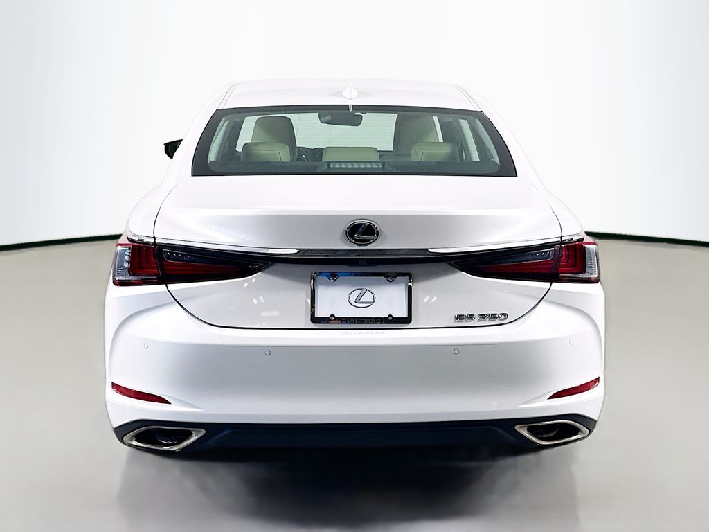 Thumbnail: 2019 Lexus ES - 6