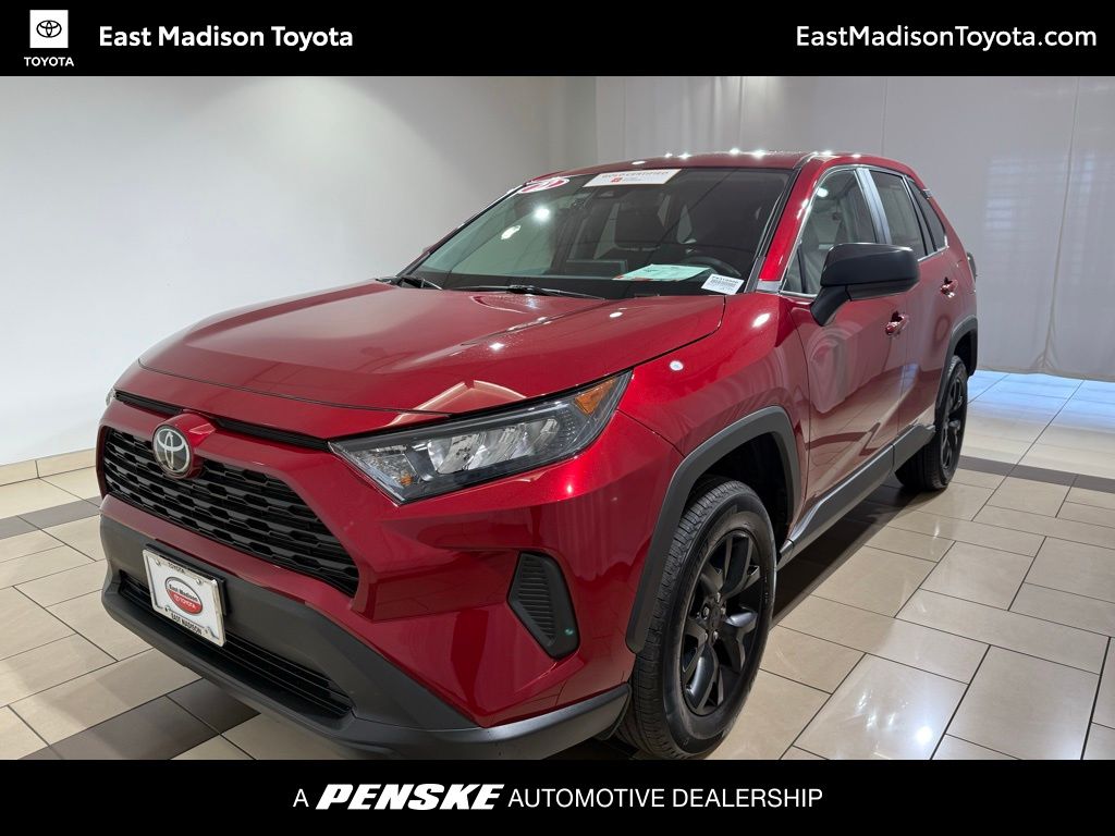 Thumbnail: 2022 Toyota RAV4 - 1