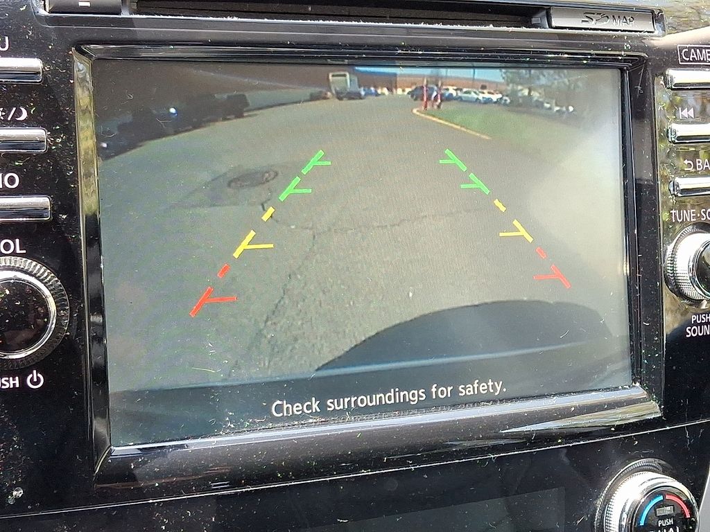 Thumbnail: 2015 Nissan Murano - 15