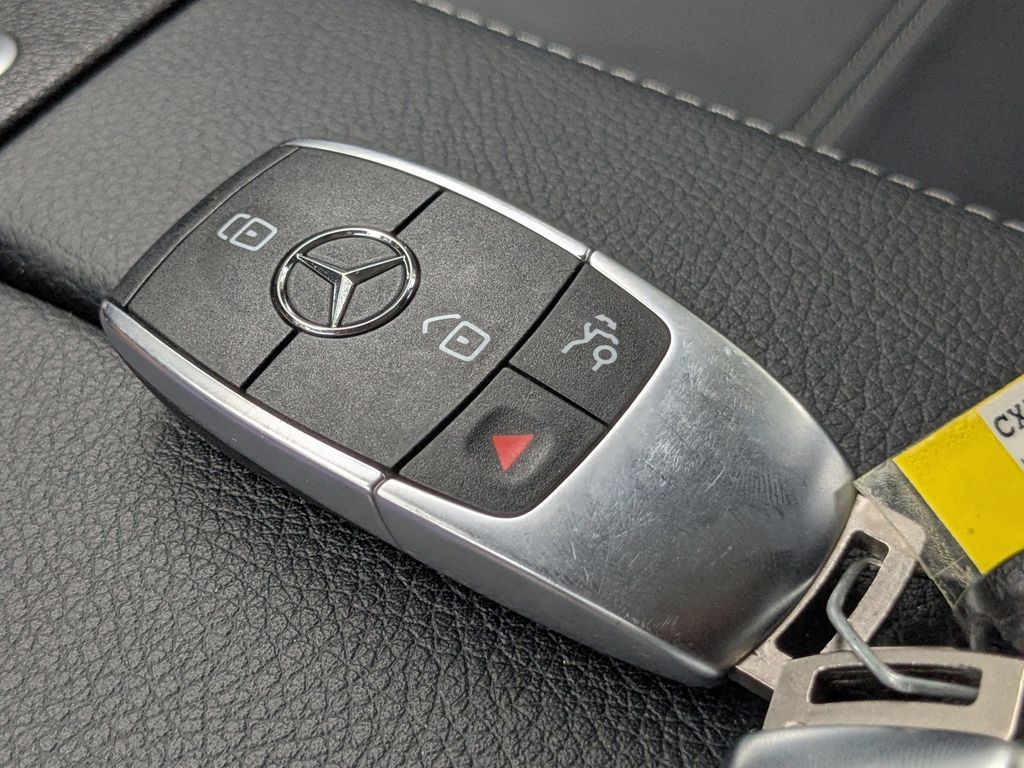 2021 Mercedes-Benz GLA 250 