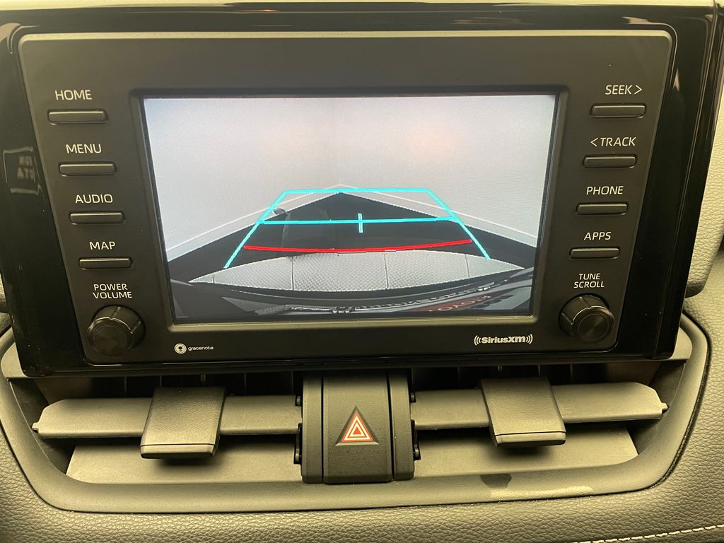 Thumbnail: 2020 Toyota RAV4 - 26