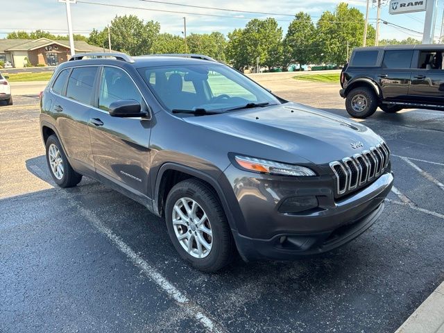 Gray (Granite Crystal Metallic Clearcoat) 2017 Jeep Cherokee SUV / Crossover Four-Wheel Drive 9-Speed Automatic