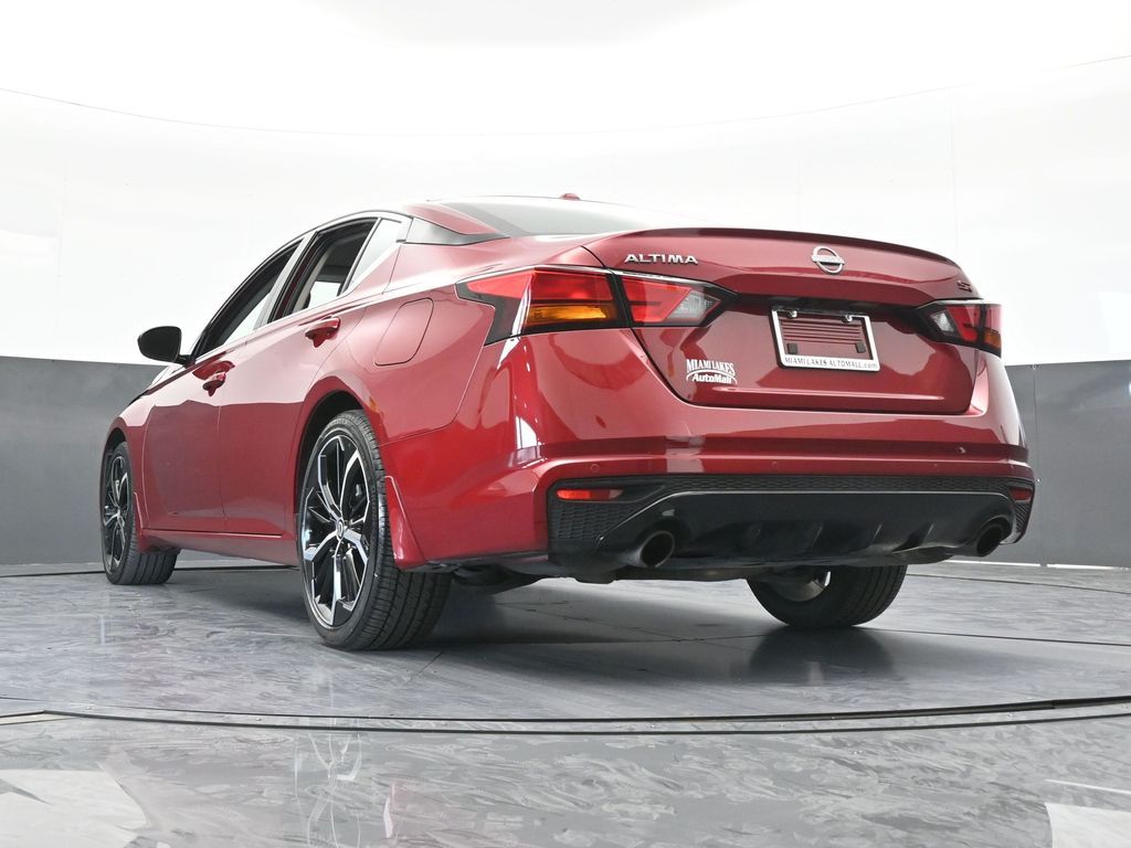 Used 2024 Scarlet Ember Nissan 2.5 SR image 57