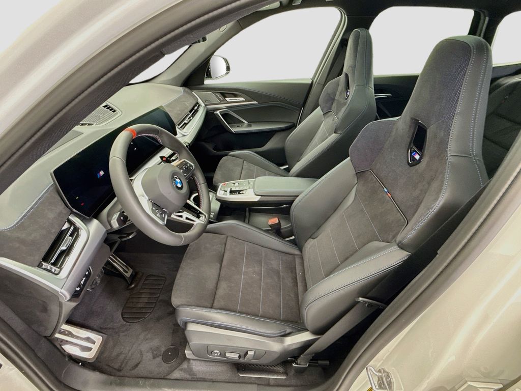 Thumbnail: 2027 BMW X1 - 18
