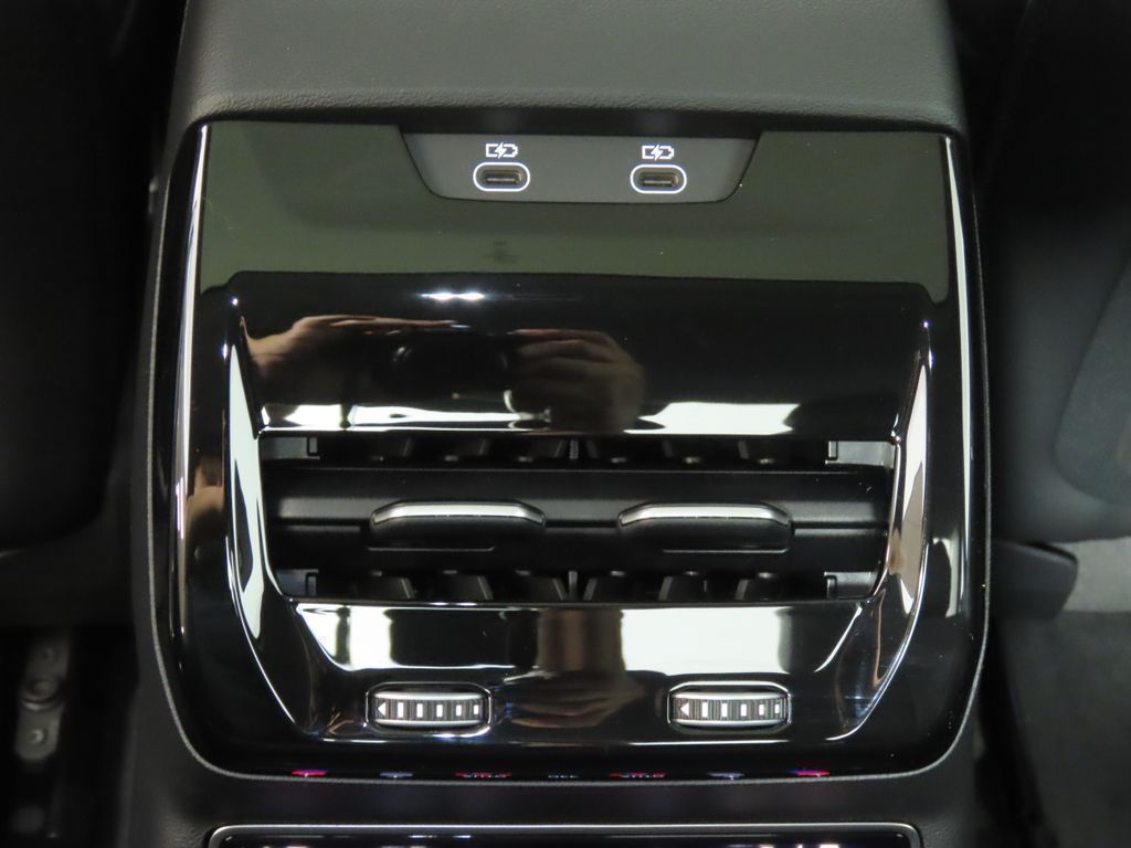 Thumbnail: 2026 Audi A6 - 24