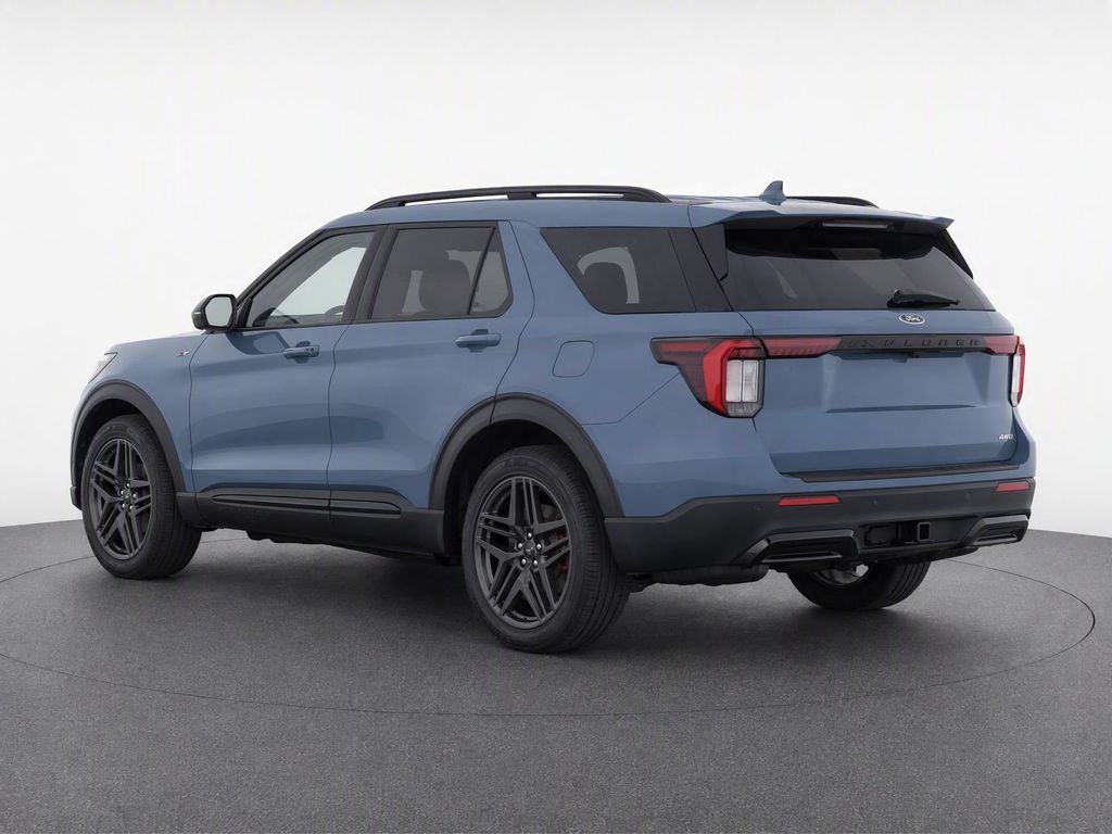 New 2026 Vapor Blue Metallic Ford ST-Line image 4