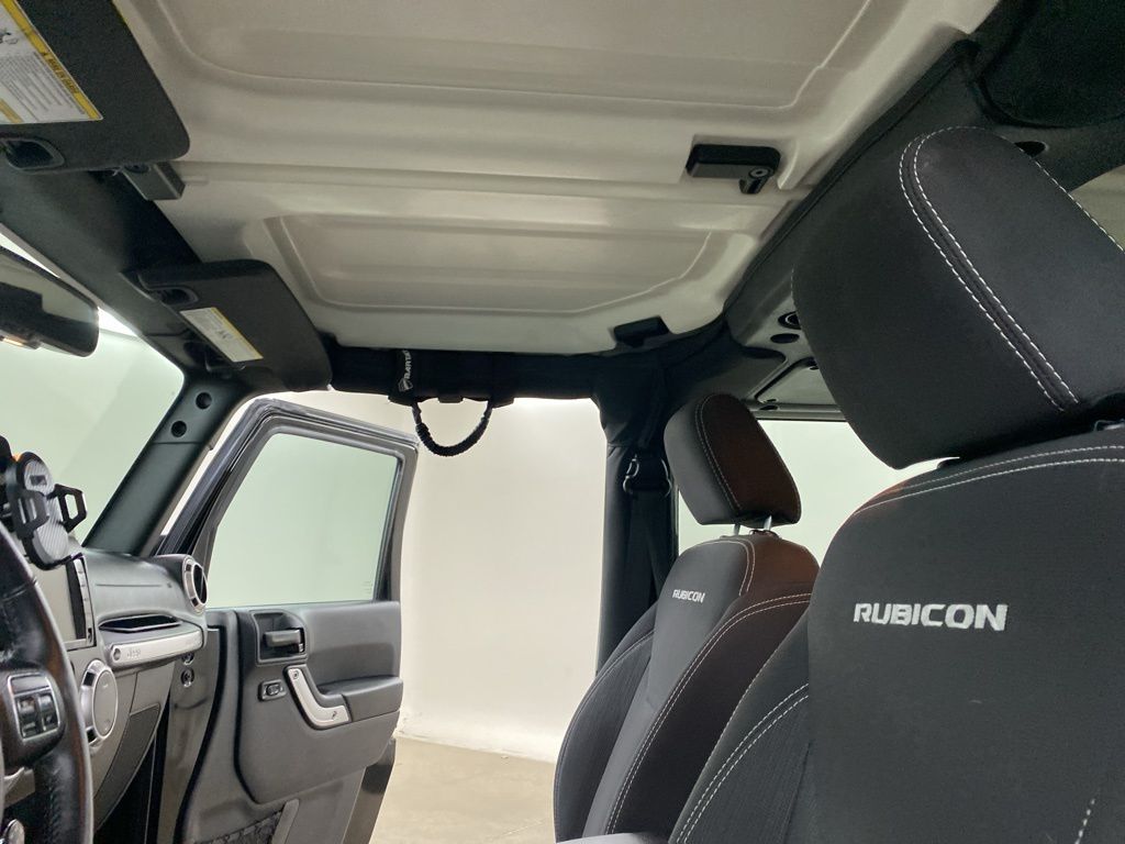 2016 Jeep Wrangler Rubicon photo