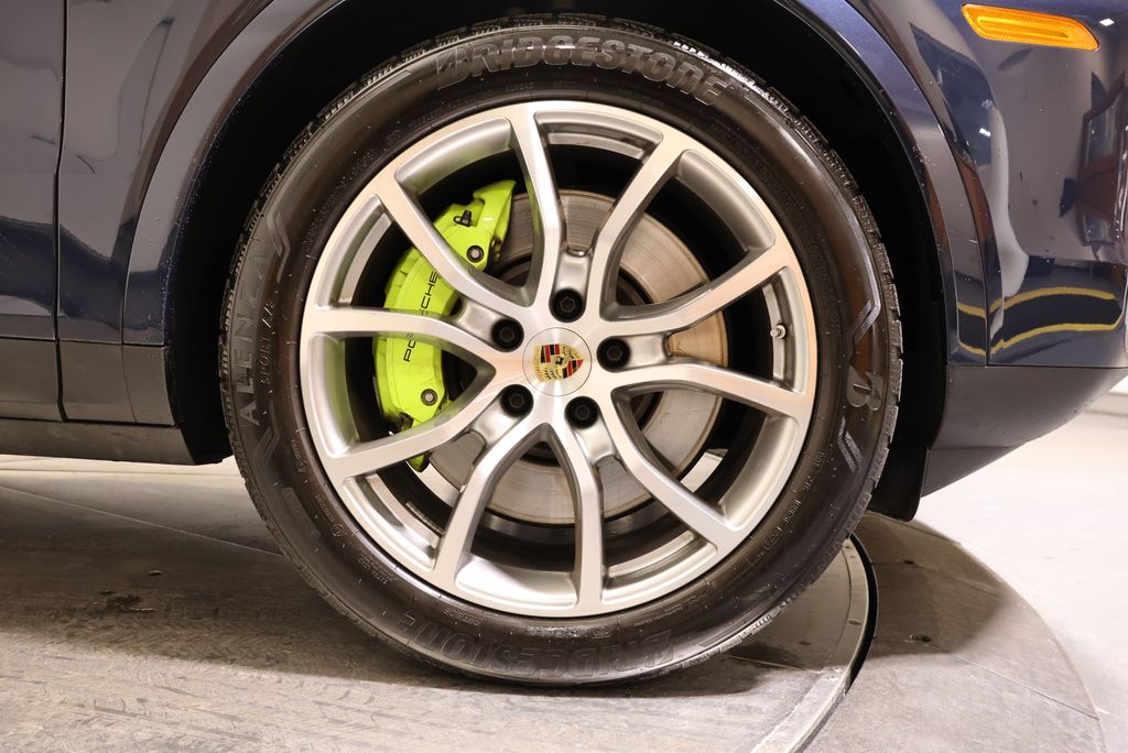 Thumbnail: 2024 Porsche Cayenne - 12