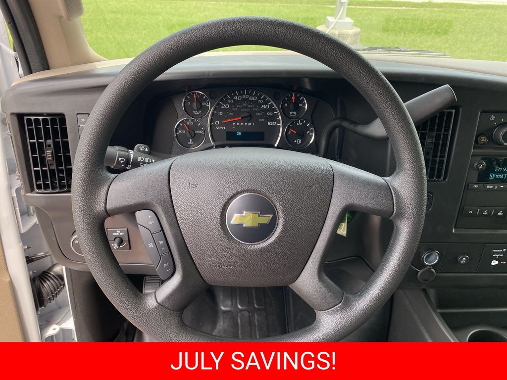 New 2026 Chevrolet Express 2500 Van