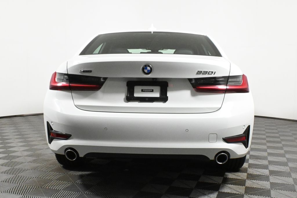 2022 BMW 3 Series 330i xDrive 6