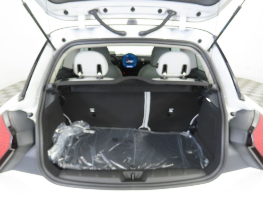 Thumbnail: 2026 MINI Cooper - 27