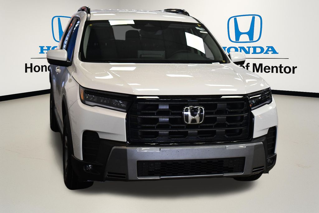 Thumbnail: 2026 Honda Pilot - 3