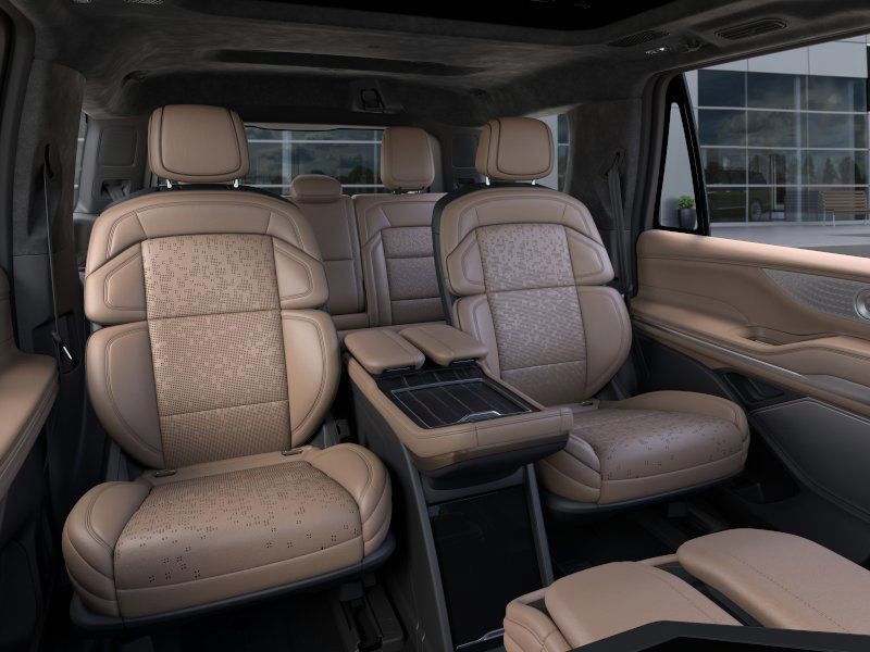 2025 Lincoln Navigator Black Label