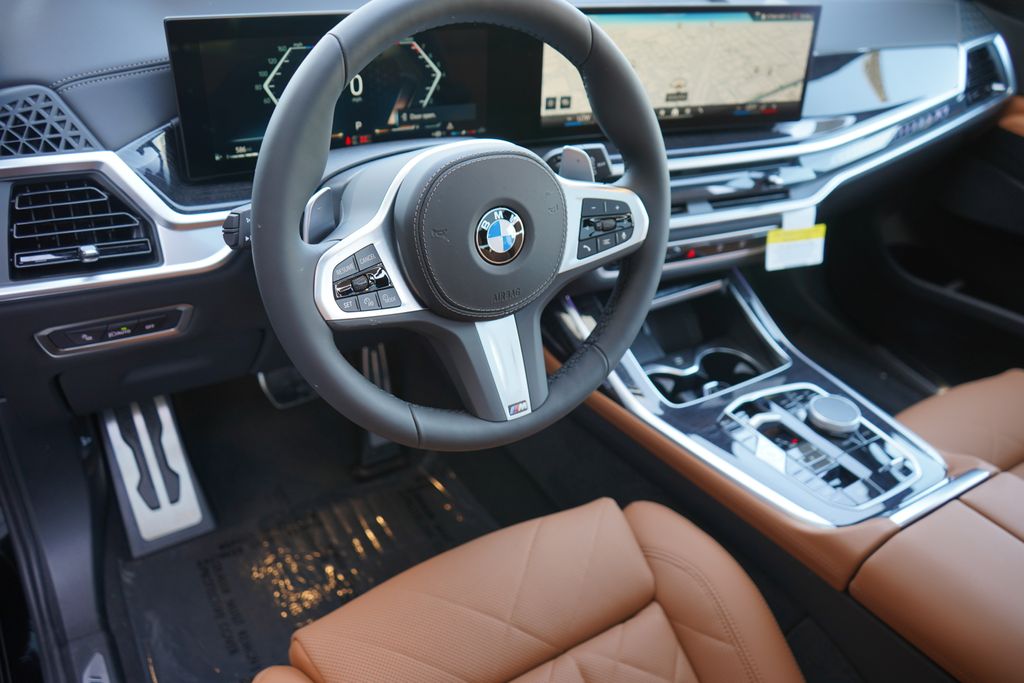 2024 BMW X7 xDrive40i 14