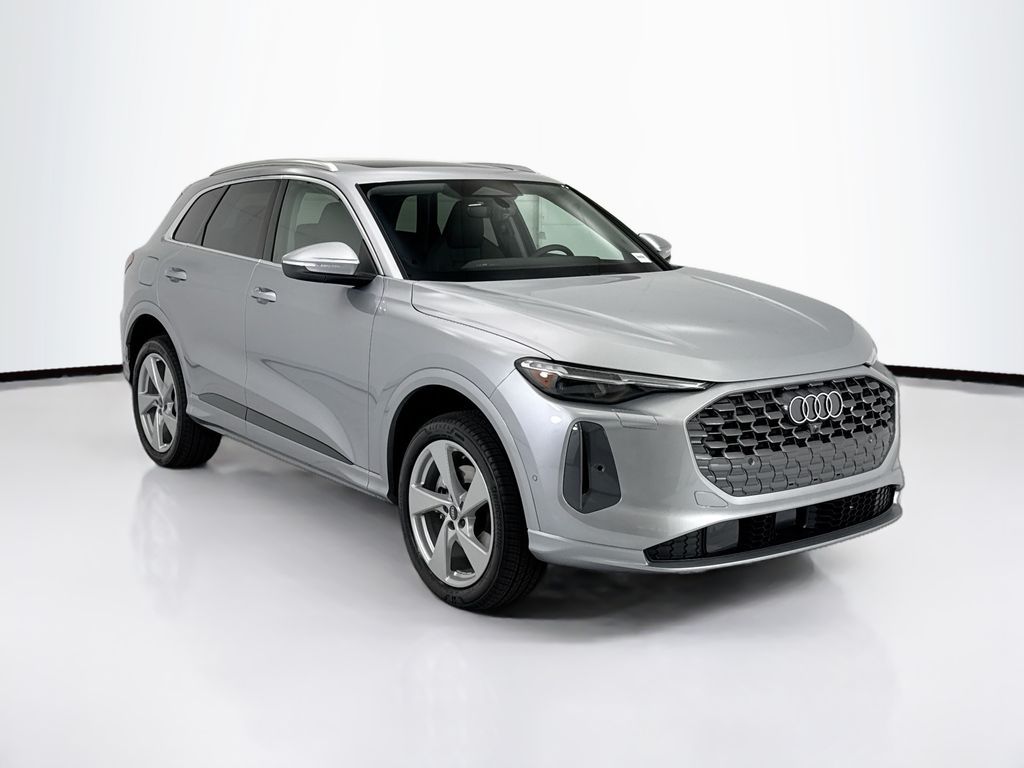 Thumbnail: 2026 Audi Q5 - 3