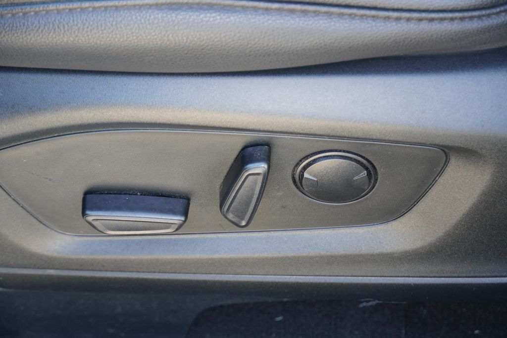 Used 2023 Ford Explorer SUV