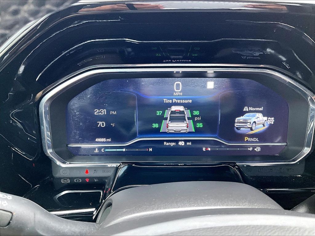 2023 Chevrolet Silverado 1500 — photo 24