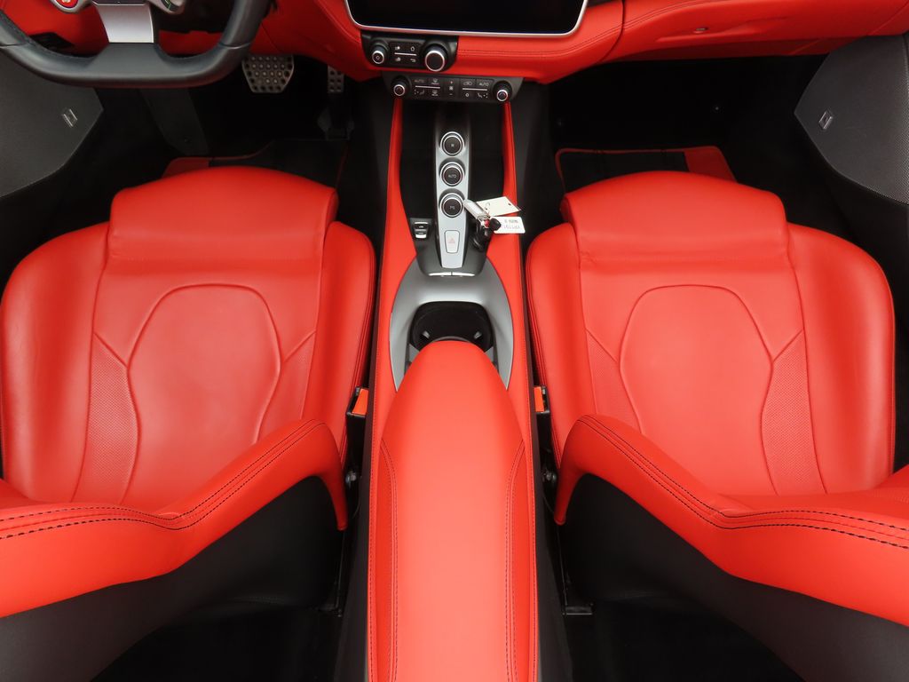 Thumbnail: 2019 Ferrari Portofino - 24