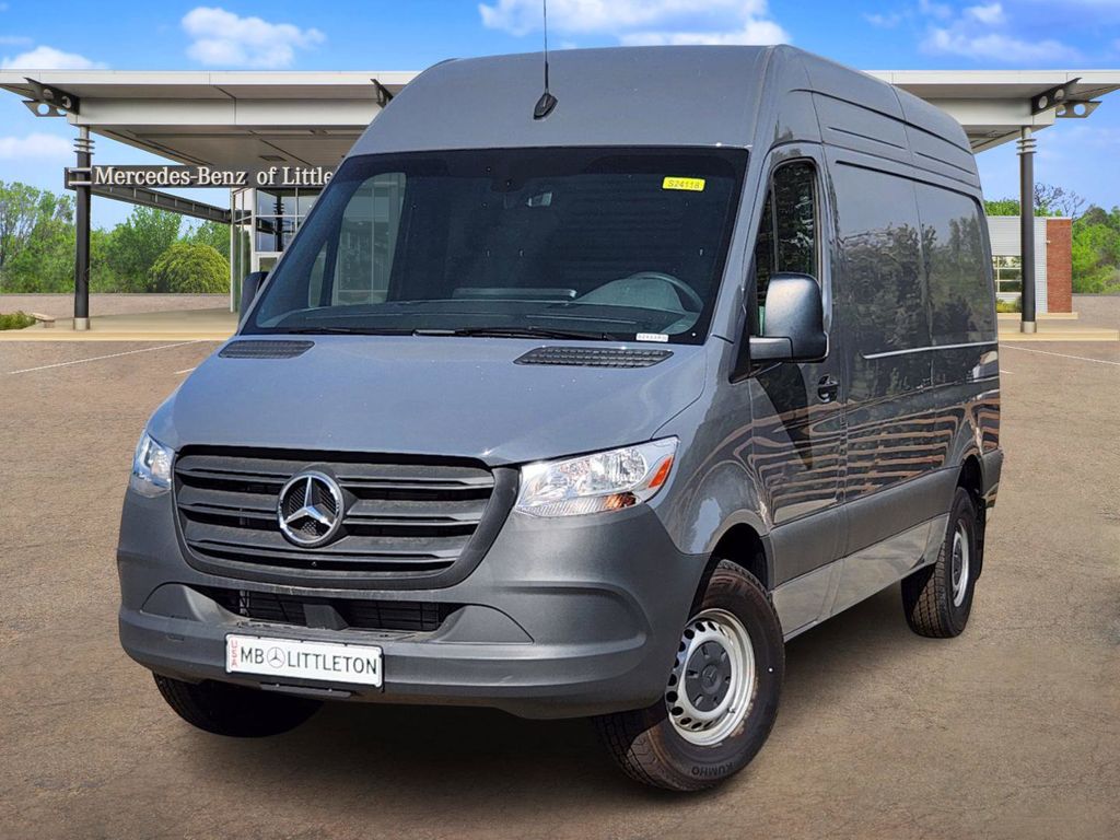 2024 Mercedes-Benz Sprinter 2500 Cargo 144 WB 1