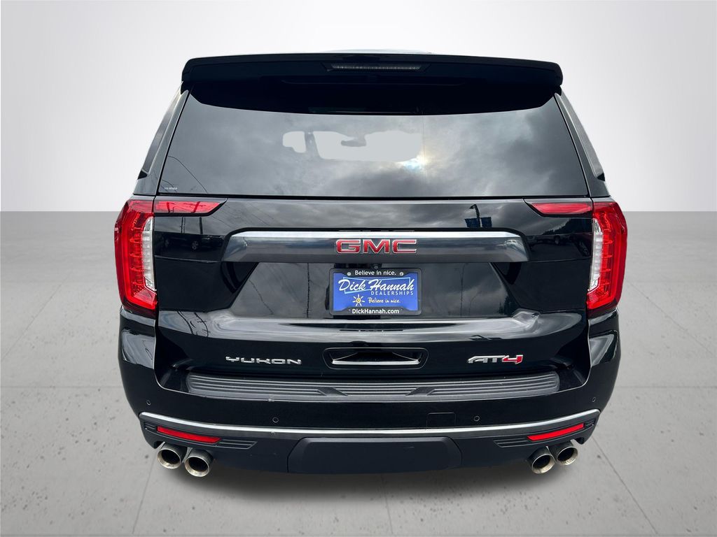 2023 GMC Yukon AT4