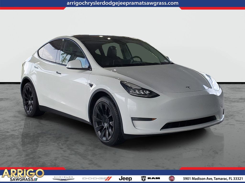 2023 Tesla Model Y Long Range