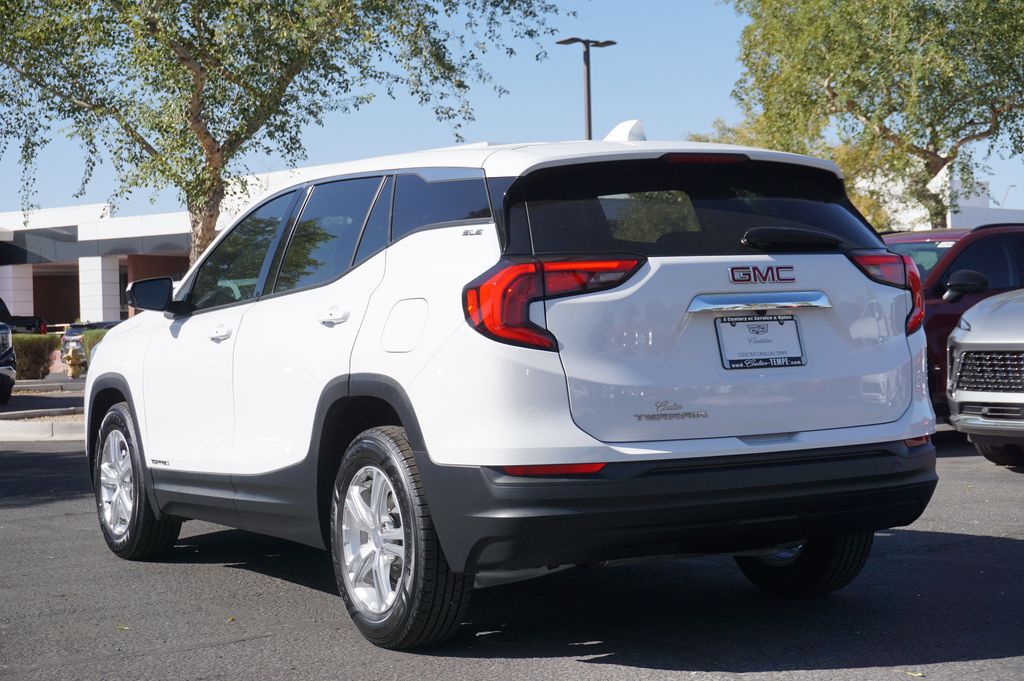 2020 GMC Terrain SLE 3