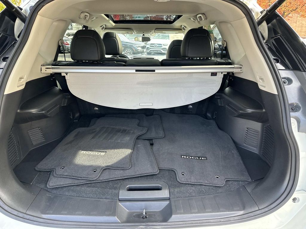 Thumbnail: 2014 Nissan Rogue - 28