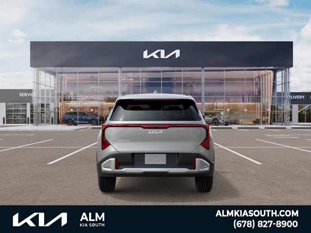 New 2027 Silver Kia LX image 5