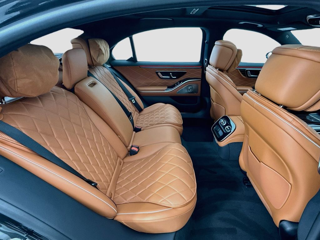 Thumbnail: 2027 Mercedes-Benz S-Class - 21