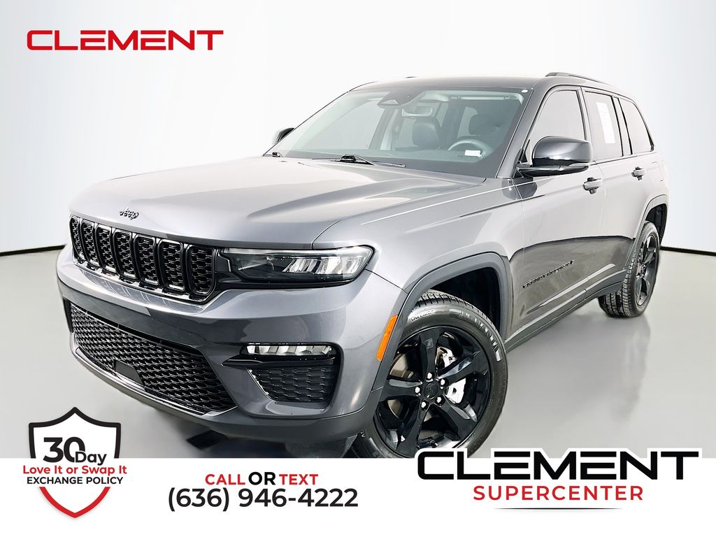 Baltic Gray Metallic Clearcoat 2023 Jeep Grand Cherokee Limited 4WD SUV / Crossover Four-Wheel Drive 8-Speed Automatic