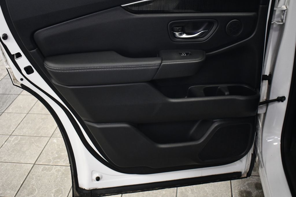 Thumbnail: 2023 Honda Pilot - 28