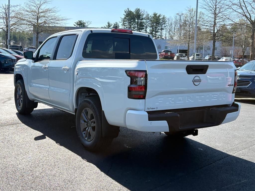 View vehicle photo 6